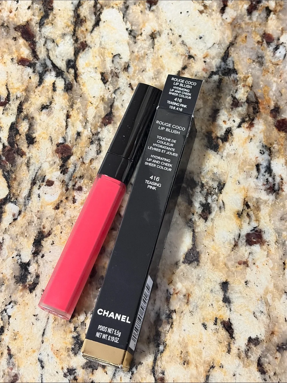 ⚡️❤️CHANEL Rouge Coco Lip Blush Teasing Pink